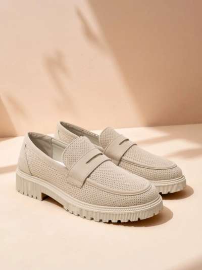 Ženski loafers Callista bež, ekološko usnje, nizka peta 4 cm