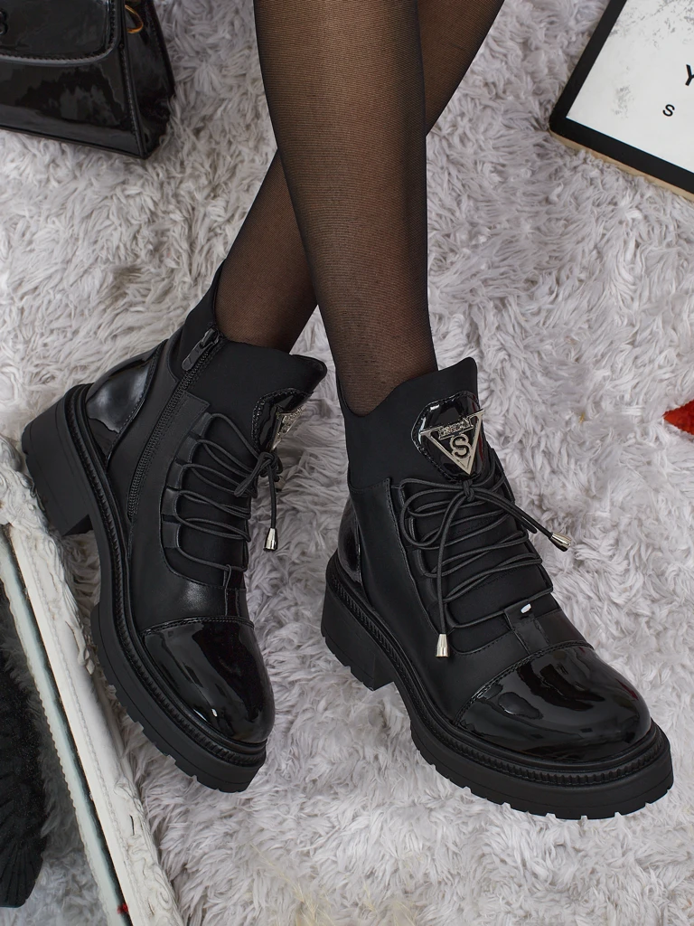 Eko usnjeni ženski gležnarji z vezalkami Elisse