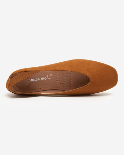 OUTLET Dámske baleríny s hranatou špičkou vo farbe camel Lojara- Obuv
