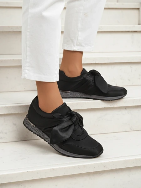 Royalfashion Ženski športni copati s pentljo Socca