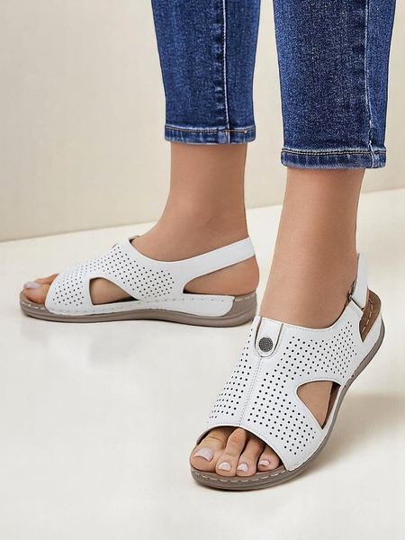 Royalfashion Dámske perforované sandále Leminni