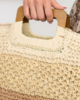 svetlohnedá || hnedý || béžový