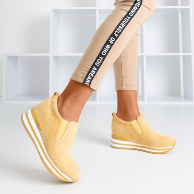 Žluté boty na skrytém klínu Kassiole - Boty 1