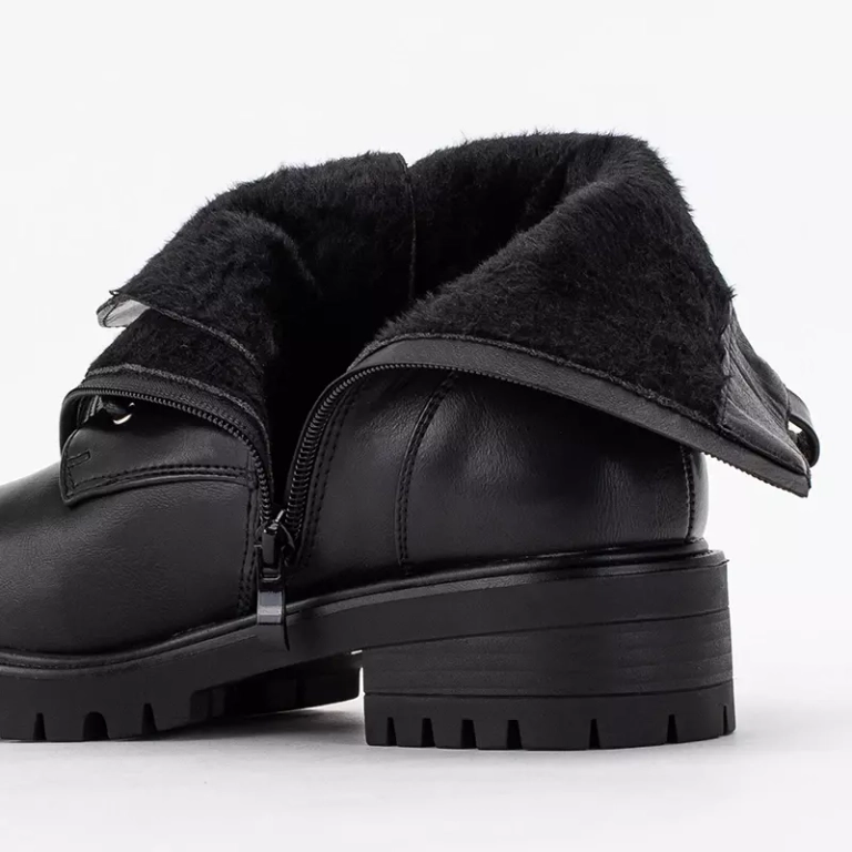 OUTLET Čierne čižmy s Mais perlami - Obuv