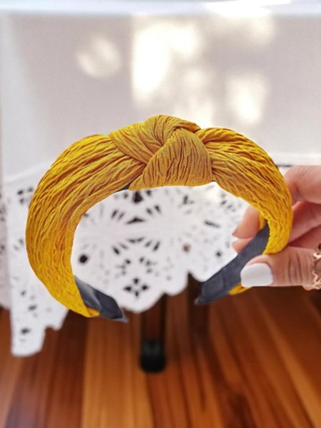 Royalfashion Krimpovaná čelenka Karbelle