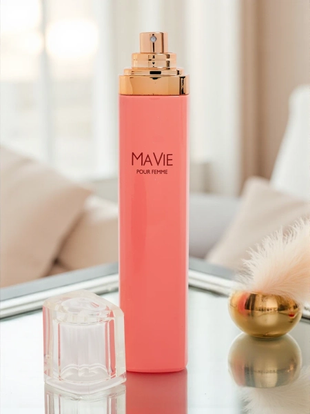 Navdihnjena ženska parfumska voda Vie Ma