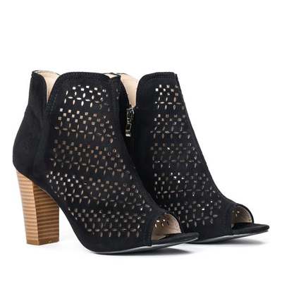 Czarne botki na słupku Alenaliane - Obuwie 