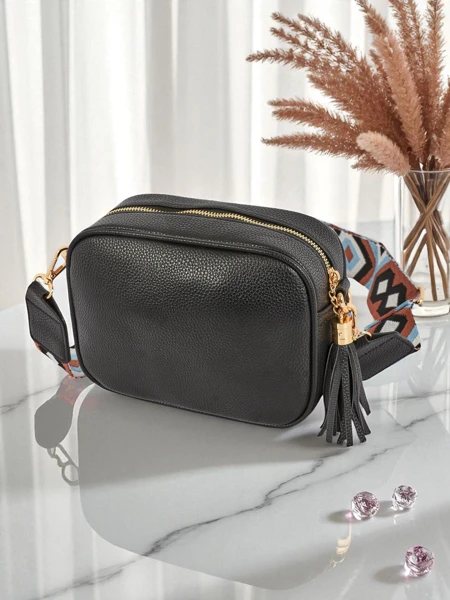 Royalfashion Mala ženska torbica iz eko usnja s pisanim pasom Kovi Lace