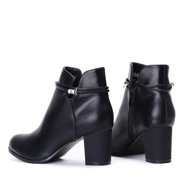 Czarne botki na słupku z eko-skóry Andele - Obuwie