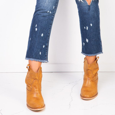 Hnědé kovbojské boty na odvážném klínu - Obuv 1