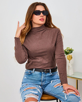 Tmavohnedá || hnedý