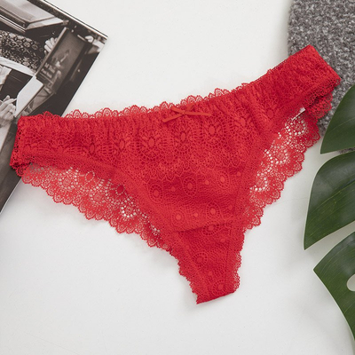Dámske červené čipkované čipky - spodná bielizeň