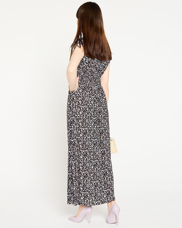 Dámske maxi šaty s kvetmi v čiernej farbe - Oblečenie