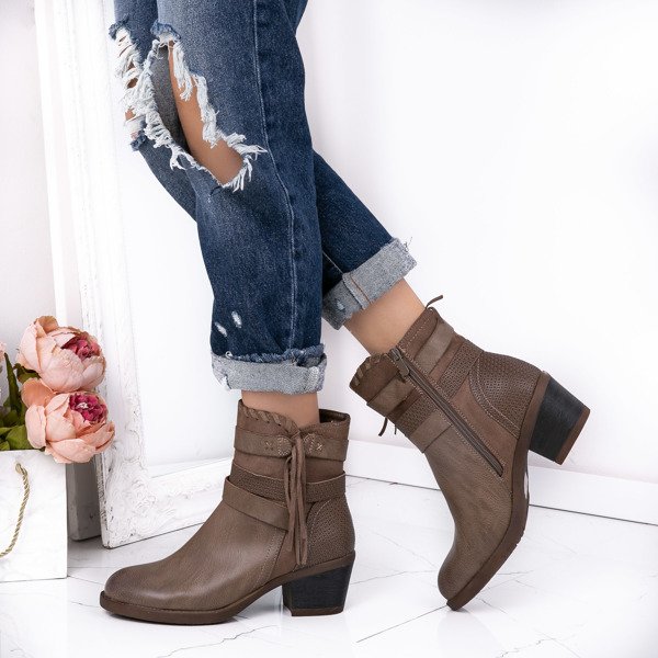 Boty na sloupku v tmavě hnědé Junco - obuv 1