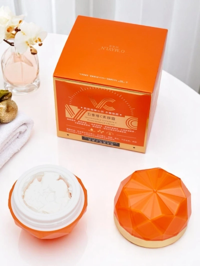 Spevňujúci krém na tvár