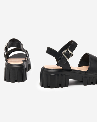 OUTLET Čierne dámske sandále na hrubšej podrážke Nerile - Obuv