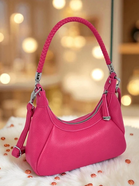 Royalfashion Majhna ženska torbica iz eko usnja z okrasnim pasom Lacquea