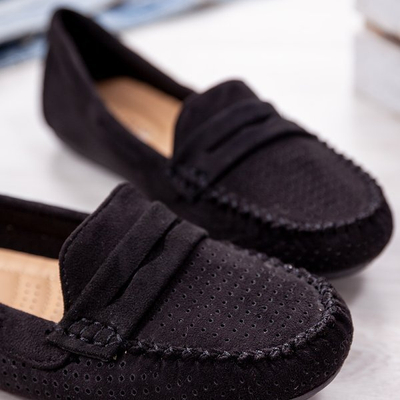 Loafery prolamované černou Tati - Boty 1