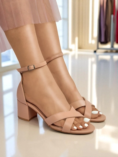 Royalfashion Dámske sandále s nízkym blokovým opätkom Eleganza Strap