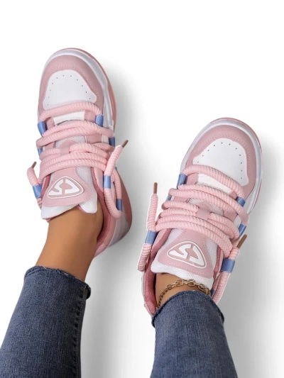 Športové tenisky Royalfashion pre ženy s dekoratívnymi šnúrkami Clesiv