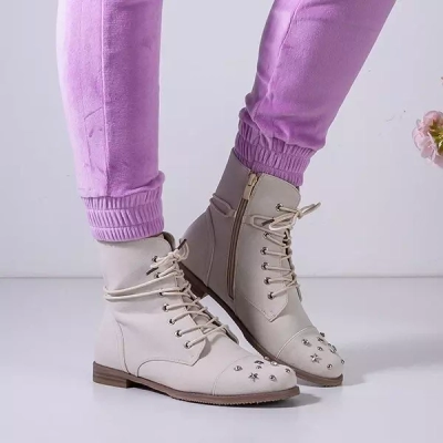 OUTLET Béžové dámske čižmy s ozdobami Matildat - Obuv