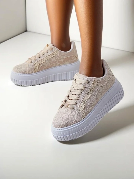 Royalfashion Dámske športové tenisky s čipkou Coronna