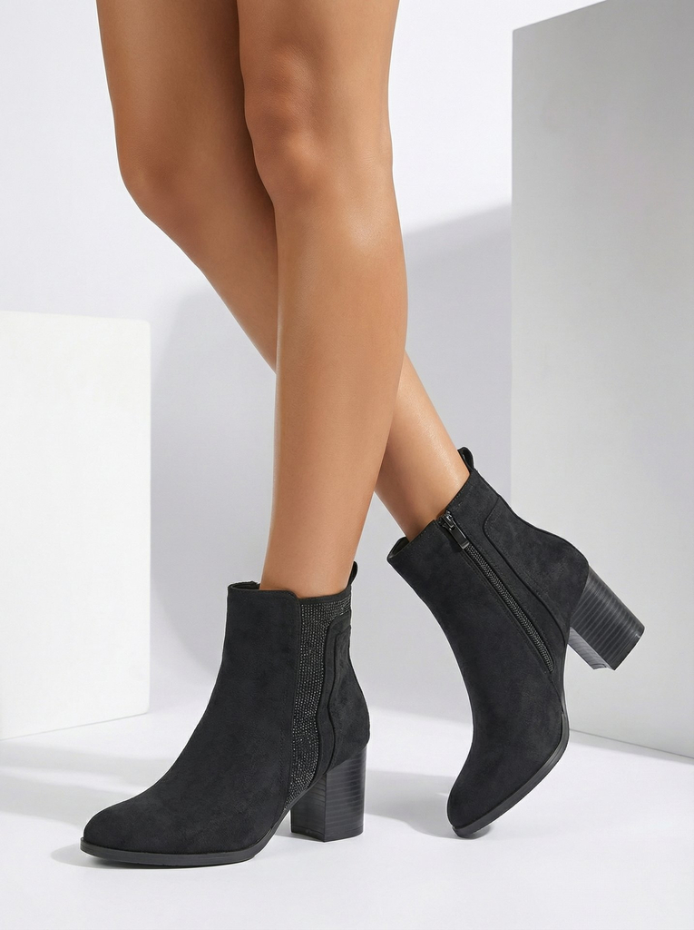 Dámske členkové topánky na opätku Venotto