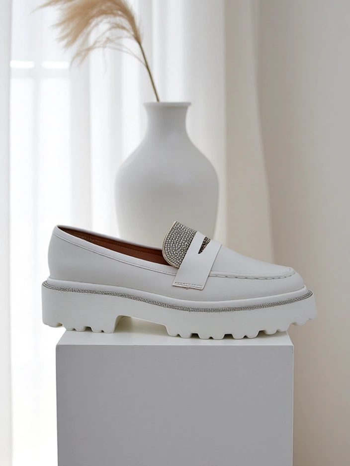 Royalfashion Dámske mokasíny s rhinestones Vinness