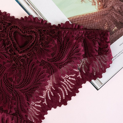 Dámske gaštanové čipkované nohavičky - Spodná bielizeň