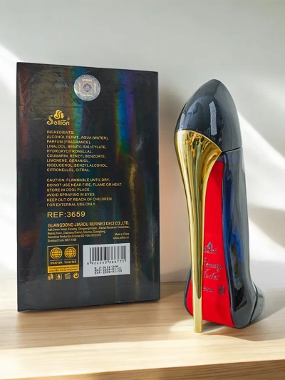 Model krásy - parfémová voda 800ml