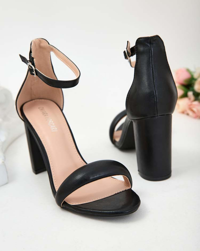 Royalfashion Dámske sandále Leheres Post