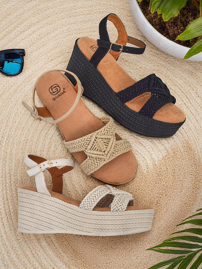 Royalfashion Dámske sandále na klinovom podpätku pletené Sunny Day