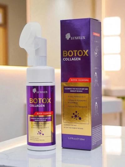 Čistiaca a hydratačná pleťová pena s kolagénom a kefkou