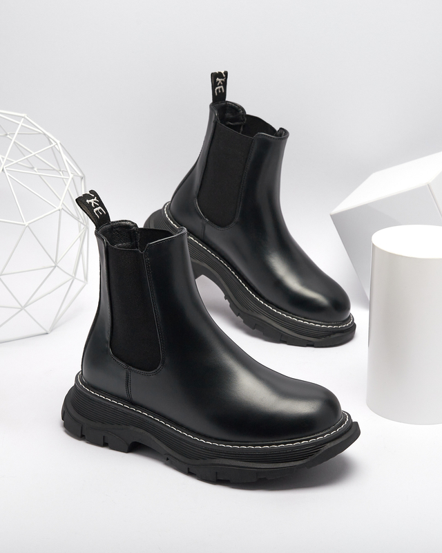 OUTLET Dámske čižmy na hrubšej podrážke v čiernej farbe Galitt- Obuv