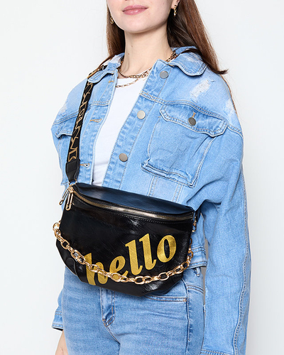 Čierna malá kabelka so zlatým nápisom - Doplnky