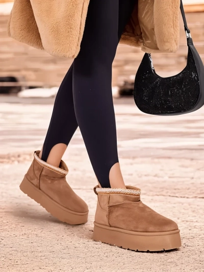 Royalfashion Dámske krátke topánky a'la snow boots Xoalla