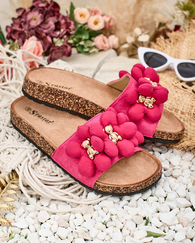 Royalfashion Dámske žabky so zlatými medvedíkmi a kvetmi Isaralle