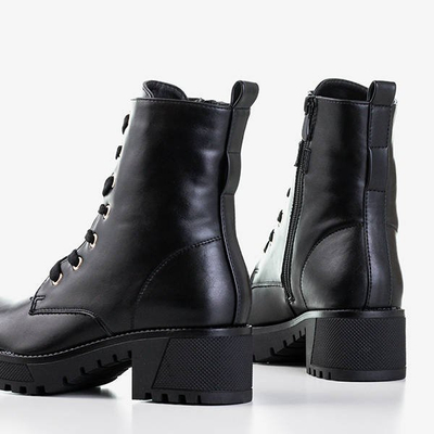 Dámske čierne ekokožené pracovníčky Minna - Obuv