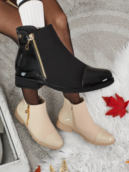 Ženski gležnjarji iz eko usnja Serelith