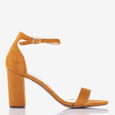 OUTLET Hnedé dámske sandále na stĺpiku Sweet Honey - Obuv