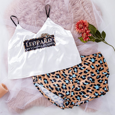 Svetlohnedé dámske pyžamo s leopardím vzorom - Oblečenie