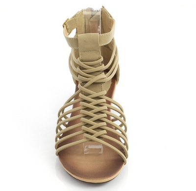 Béžové sandále na nízkom podpätku vyrobené z umelej kože Uasswerra - Obuv