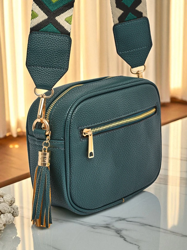 Royalfashion Mala ženska torbica iz eko usnja s pisanim pasom Kovi Lace