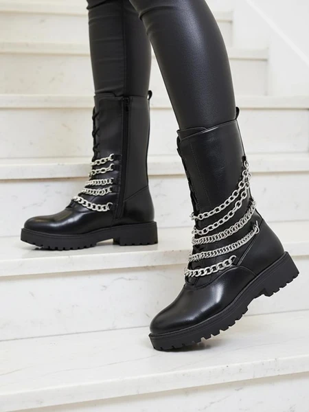 Royalfashion Dámske bagger čižmy v čiernej farbe Goserre