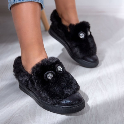 Čierne slip on s kožušinou Manifik - Obuv