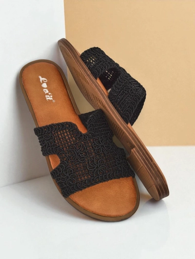 Rpyalfashion Dámske sandále s ozdobným remienkom Braida