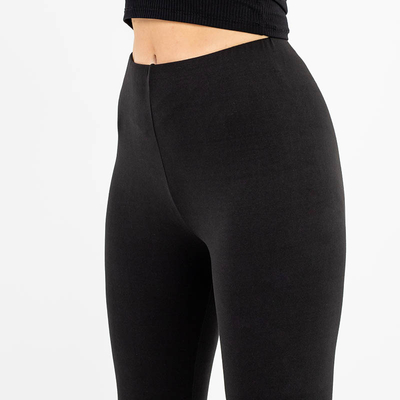 Čierne dámske jednofarebné mäkké legíny - oblečenie