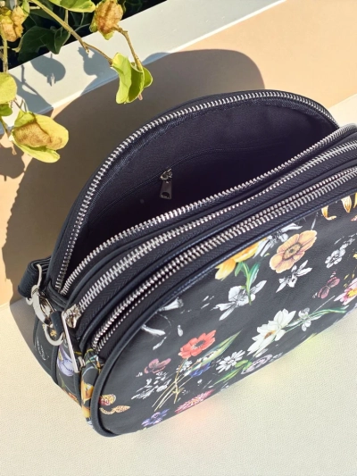 Royalfashion Malá dámska kabelka z eko kože Floriana