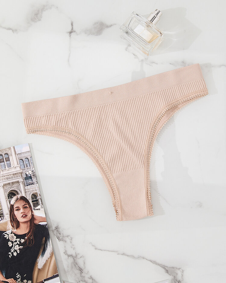 Royalfashion Béžové dámske nohavičky