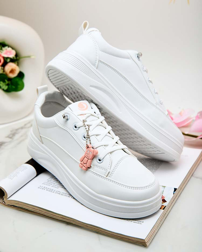 Biele tenisky na platforme s kľúčenkou Street Spirit